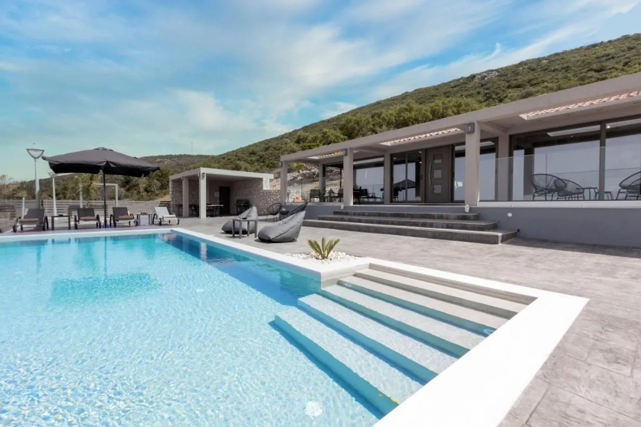 公寓 Di Sasso Villa Troianata