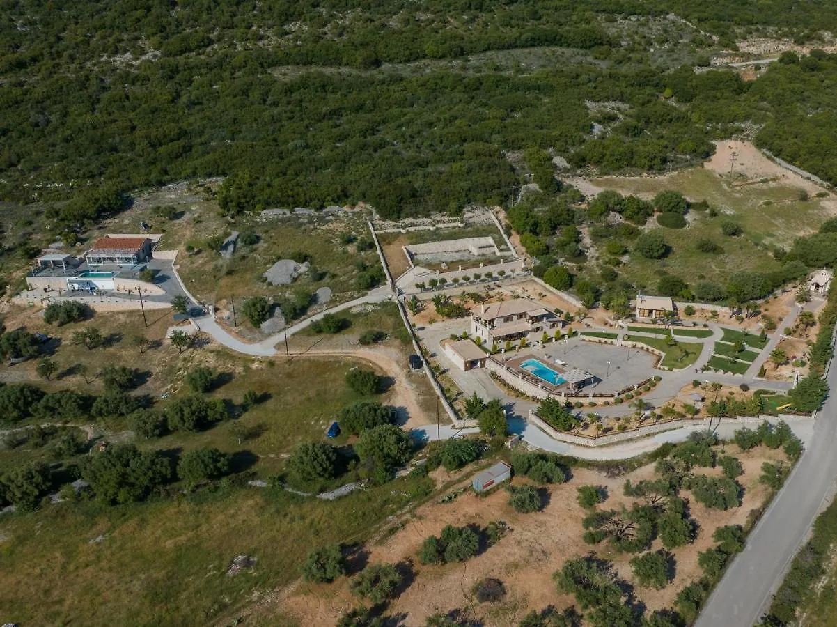 公寓 Di Sasso Villa Troianata
